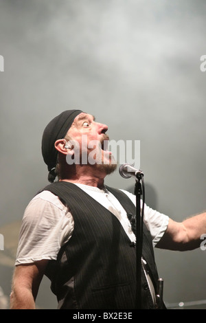 Padova, Italy. 06th Feb, 2022. Ian Anderson during JETHRO TULL, Music  Concert in Padova, Italy, February 06 2022 Credit: Independent Photo  Agency/Alamy Live News Stock Photo - Alamy