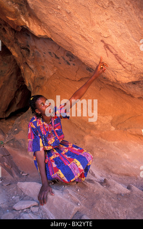 African Art Namibia Africa Petroglyphs Rock showing Twyfelfontein Woman