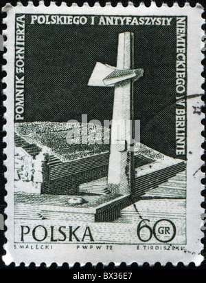 POLAND - CIRCA 1972: A stamp printed in Poland shows monument to Polish soldiers and German anti-fascists in Berlin, circa 1972 Stock Photo