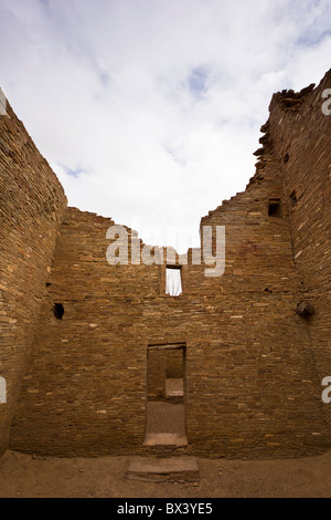 Interior room of Native American Anasazi Great House of Pueblo Bonito, Chaco Culture National Historic Park in Chaco Canyon, New Mexico USA. Stock Photo