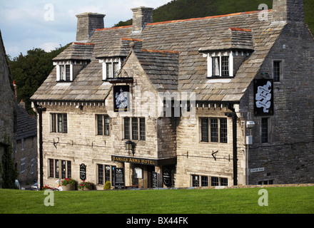 Bankes Arms Hotel and restaurant in Corfe Castle Village, Dorset UK in September Stock Photo