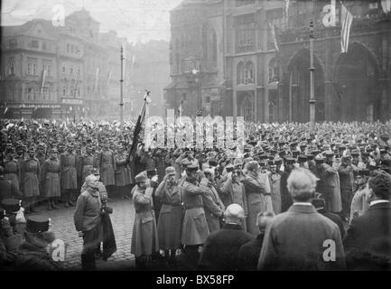 Military swear in at Prague's Old Town Square, Nov. 8, 1918 Stock Photo