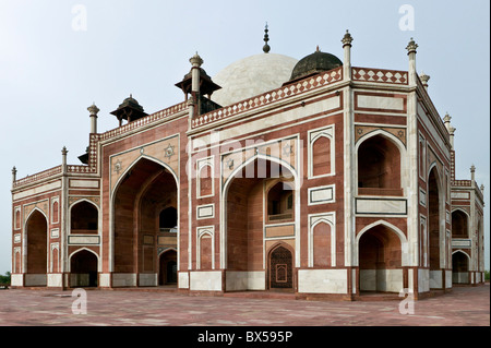 The mausoleum of Humayun's Tomb, Nizamuddin East, Delhi, India Stock Photo