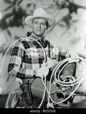 GENE AUTRY (1907-1998) US Western cowboy singer and actor Stock Photo