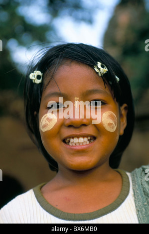 Indigenous Myanmar smile young happy thai Ethnic embrella ...