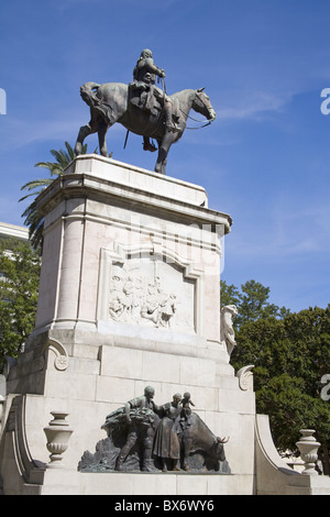 General Do Bruno de Zabala Monument in Plaza Zabala, Old City District, Montevideo, Uruguay, South America Stock Photo