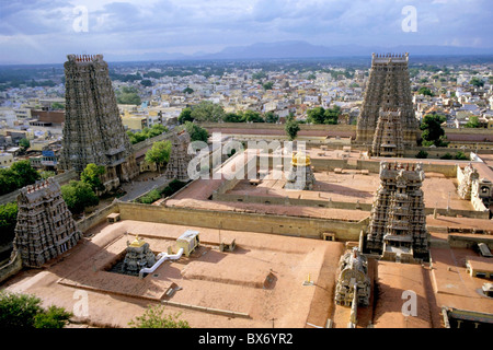 Madurai, Tamil Nadu, India - The Meenakshi Amman Temple and cityscape of Madurai. Stock Photo