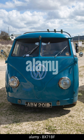 Split screen VW camper van Cornwall Stock Photo