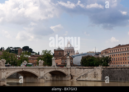 Ponte Vittorio Emanuele II , Rome Stock Photo
