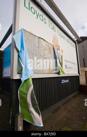 JCDecaux billboard site featuring advertising poster for BT broadband ...