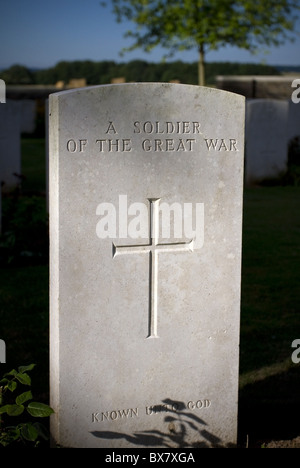 Grave of a Canadian soldier from WWI in Vimy Ridge Memorial Stock Photo