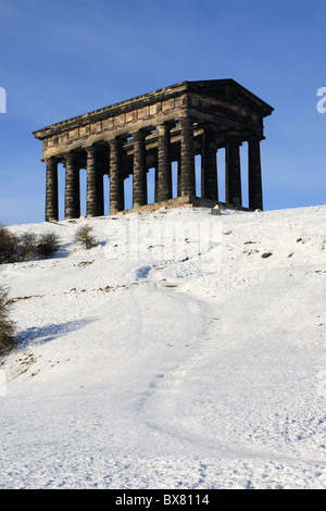 Penshaw Monument with a foreground of snow. Penshaw, Sunderland, England Stock Photo
