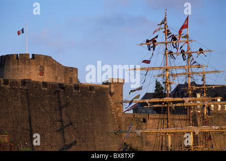 France, Brittany, Finistere, Brest, Danish ship Georg Stage and the castle Stock Photo