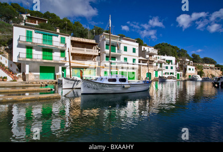 Cala Figuera harbour with fishing boats houses and villas, Mallorca Balearic Islands Spain Stock Photo