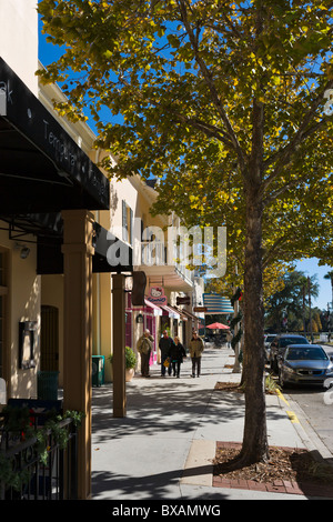 Shops and restaurants on the waterfront in the Disney purpose built township of Celebration, Kissimmee, Orlando, Florida, USA Stock Photo