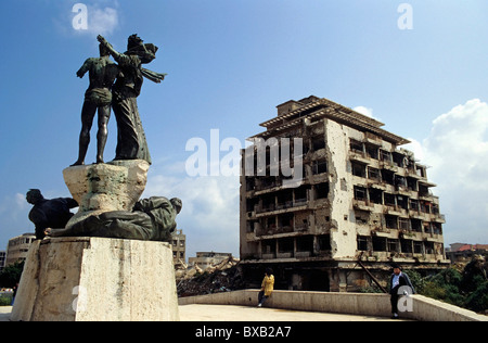 Martyrs' Square, Beirut, Lebanon with destroyed building in the background Stock Photo