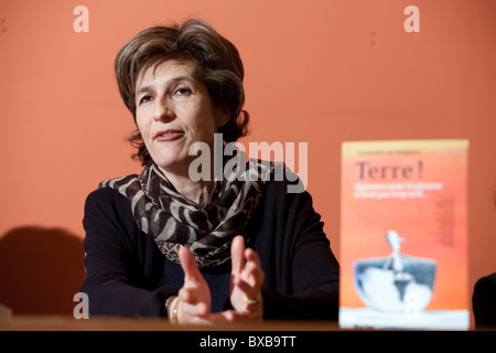 Princess Marie-Esmeralda of Belgium presents her book  'Terre! Agissons pour la planète, il n'est pas trop tard...' Stock Photo