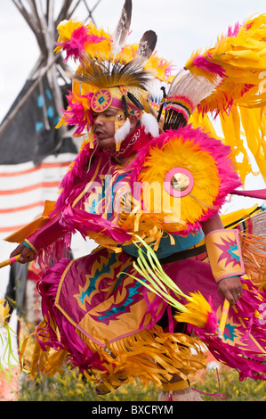 Men's fancy dance, Pow-wow, Blackfoot Crossing, Alberta, Canada Stock Photo