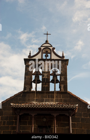 SANTUARIO DE LA VIRGEN DE LA PALMA INCRUSTADO EN LA ROCA. Location