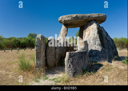 Pedra da Orca megalith, pre-historic burial tomb in the Serra da Estrela, Beira Alta district, Portugal Stock Photo
