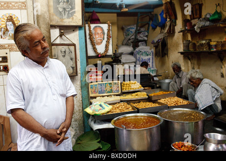 Early morning food preparations in a small restaurant in Haridwar, Uttarakhand, India. Stock Photo