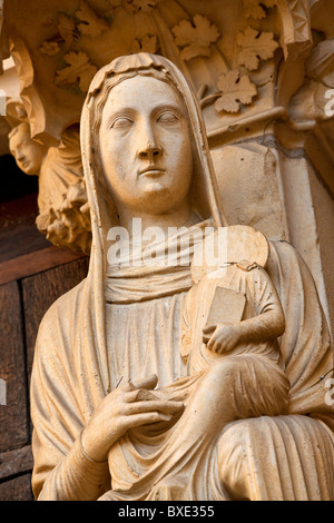 Europe, France, Eure-et-Loir (28), Notre Dame de Chatres Cathedral, Virgin Mary on North Portal