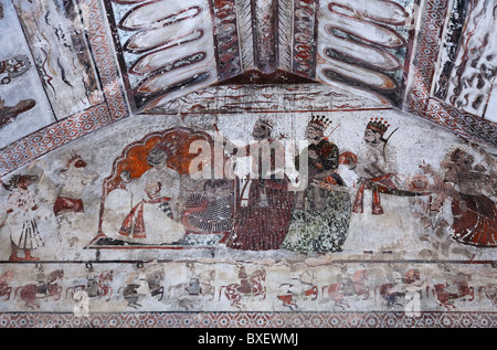 India - Madhya Pradesh - Orchha - wall paintings in the Raj Mahal Stock Photo