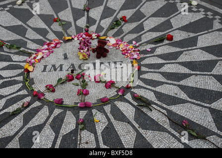 John Lennon memorial at the site of his assassination cities in Central Park New York Stock Photo