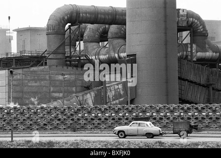 geography / travel, East-Germany, Schkopau, Chemical plant Buna, 15.04. ...