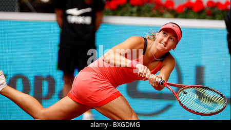 Shahar Peer (ISR) in action against Venus Williams (USA) Stock Photo