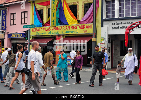 Pedestrian crossing, Singapore Stock Photo - Alamy