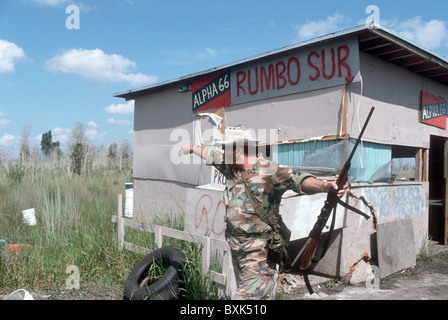 USA. MEMBERS OF THE ANTI-CASTRO CUBAN EXILE COMMUNITY ALPHA 66 DURING ...