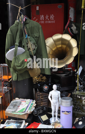 Antique market selling whatever you can think of, Beijing, China Stock Photo