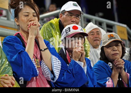 Japanese fans, Argentina 2 Japan 1, Ladies Field Hockey Finals Beijing Olympics China Stock Photo