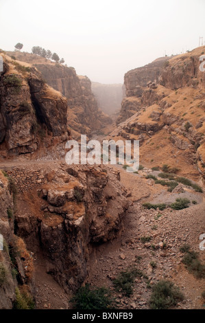 A view of the Rowanduz river, gorge and valley in the Qandil range of the Zagros Mountains in the Kurdistan region of Northern Iraq. Stock Photo