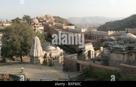 Ancient Jain temple inside the walls of Kumbhalgarh Fort in Rajasthan, India, Asia Stock Photo