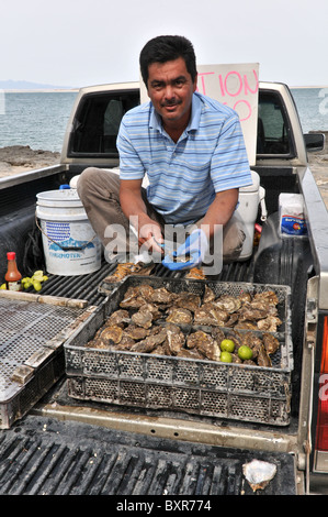 Oyster vendor, Puerto Penasco, Sonora, Mexico Stock Photo