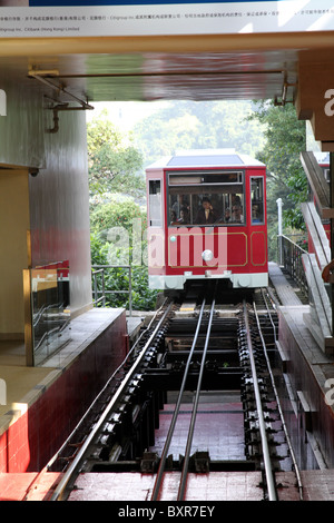 The Peak Tram funicular railway in Hong Kong, China Stock Photo
