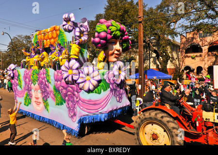 Mask of Camus' float in Knights of Babylon parade, Mardi Gras 2010, New Orleans, Louisiana Stock Photo