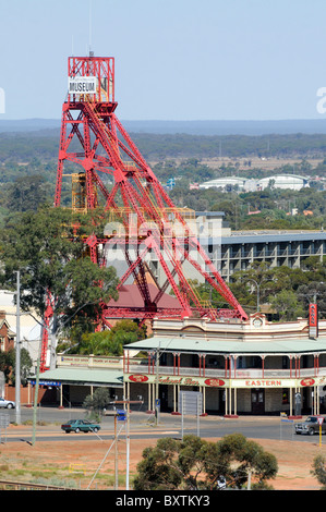 The Western Australian Museum Mining Headframe In Kalgoorlie Wa Australia Stock Photo