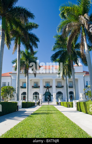 Whitehall built 1902 by Henry Flagler Museum , Palm Beach , Florida , USA , exterior frontage & gardens with palm trees Stock Photo