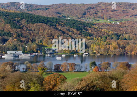 Fell Foot Park and Lakeside in the Autumn, Lake Windermere, Cumbria, England Stock Photo