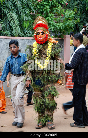 Traditional kerala attire hi-res stock photography and images - Alamy