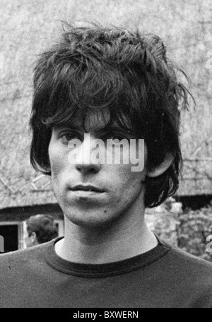 Keith Richards exclusive image from 1967 by David Cole in the gardens at Redlands. From the archives of Press Portrait Service (formerly Press Portrait Bureau) Stock Photo