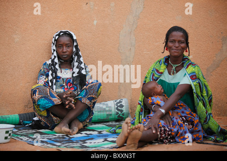 Fulani women and grandchild in Djibo in northern Burkina Faso, West Africa. Stock Photo