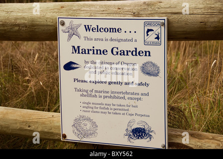 Sign for marine garden, central coast of Oregon near Yachats, USA Stock Photo