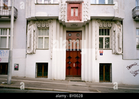 World Travel. Modern architecture in Vinohrady in the city of Prague in the Czech Republic in Eastern Europe. Culture History Traveller Wanderlust Stock Photo