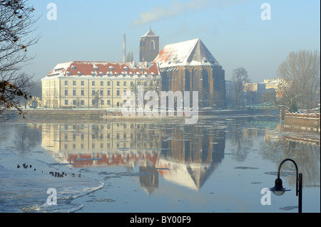 Wroclaw Odra river and Holy Mary church in a sunny winter morning Stock Photo