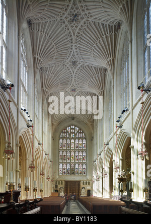 Bath Abbey, nave looking east. Ceiling fan vaulting part of Sir George Gilbert Scott's 1860s restoration Stock Photo