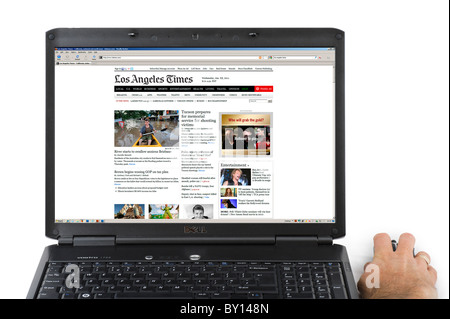 Browsing The Los Angeles Times website on a Laptop Computer, USA Stock Photo